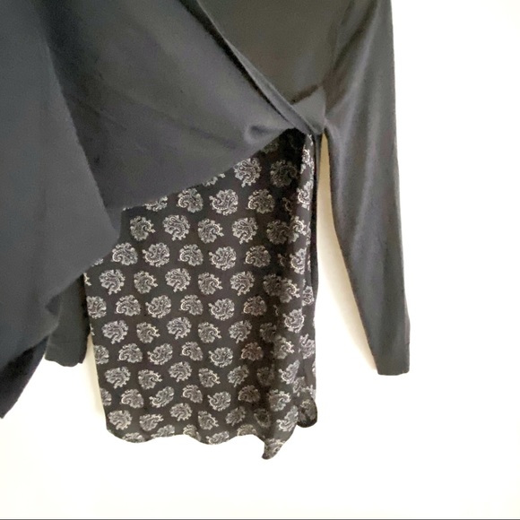 Loft Crew Neck Back Panel Sweater Size Small - Picture 4 of 6